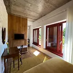 Quinta De Chousas - -