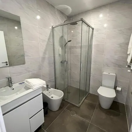 مزرعة للإقامة Quinta De Chousas - - *