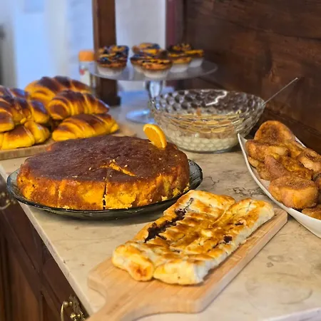 Quinta De Chousas - - *