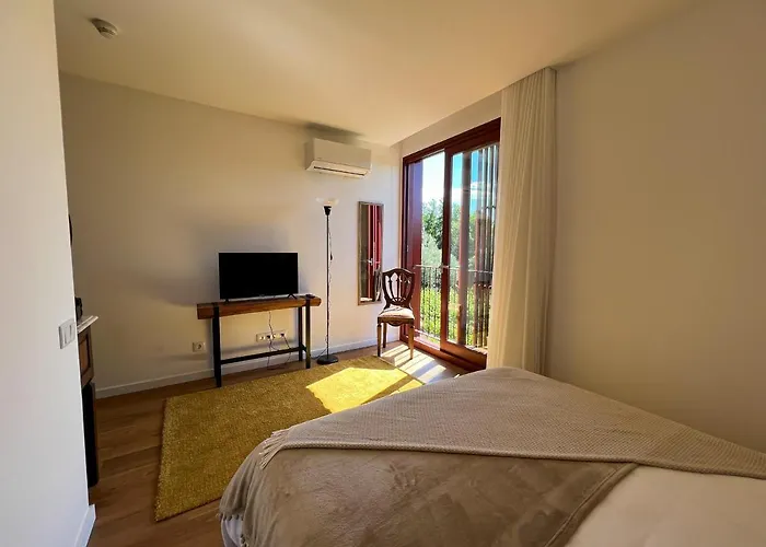 Quinta De Chousas - - Braga